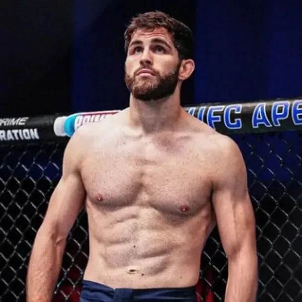 Duclos et Aljarouj : deux débuts UFC à Paris, sans roman